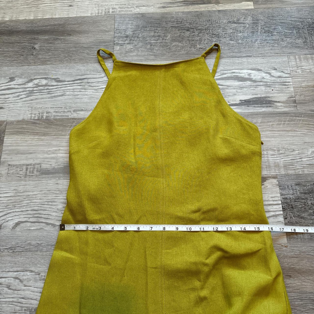 dresses - Picture 5 of 8